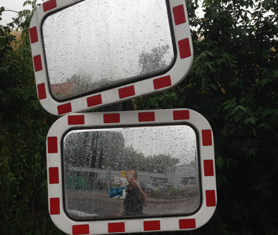selfie_rain